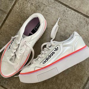 Ladies Adidas Platform Sneaker